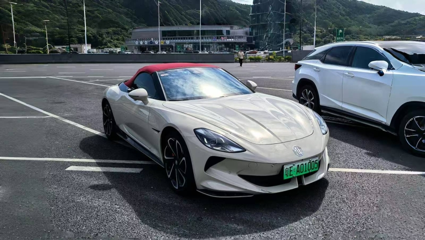 香港每期攪珠是否控制,自媒體博主因敲詐獲刑十年,完美答案解釋落實(shí)_GM版V1.58